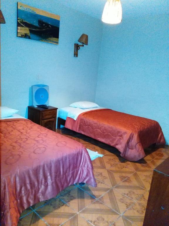 Refugio Del Pirata Hostel Paracas Room photo